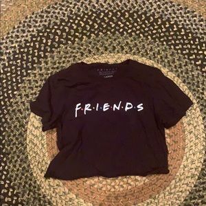 Cropped friends t shirt